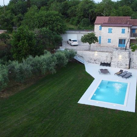 Holiday Home Casa Dei Nonni With Bicycles Included Oprtalj Exterior foto